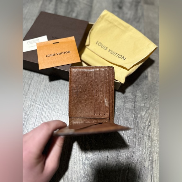 Louis Vuitton Multiple Wallet - Monogram (Bifold) - Picture 9 of 16